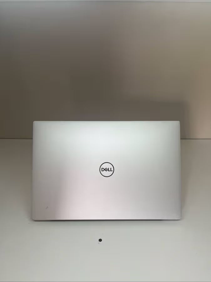 Dell XPS 9370 13" 8th Gen Intel® Core™ i7-8650U @ 1.90GHz | 16GB Ram OnBoard, | 512 GB SSD Win 11 Pro Microsoft Office 2024  Touch Screen