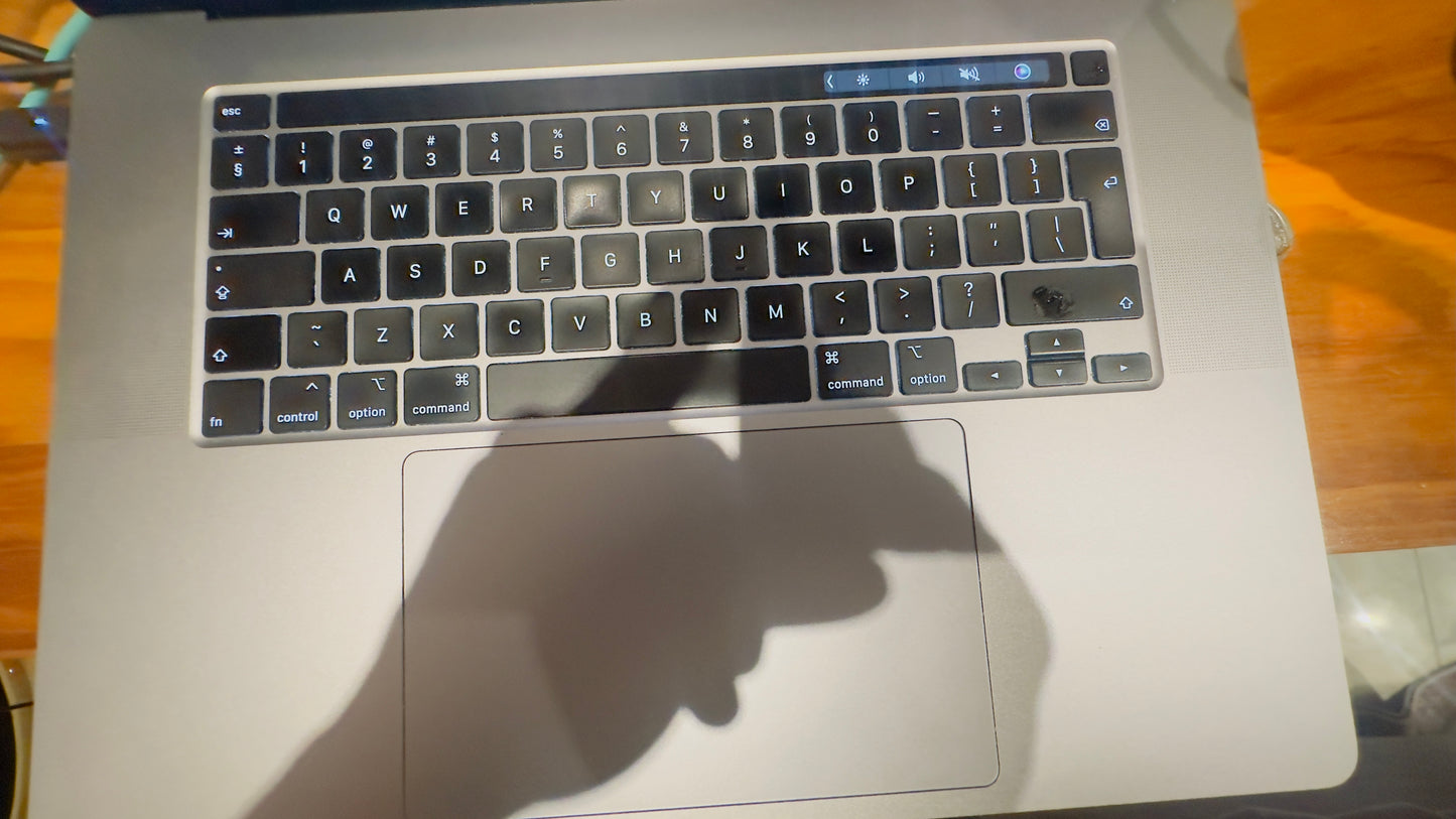 MacBook Pro i9 9th Gen