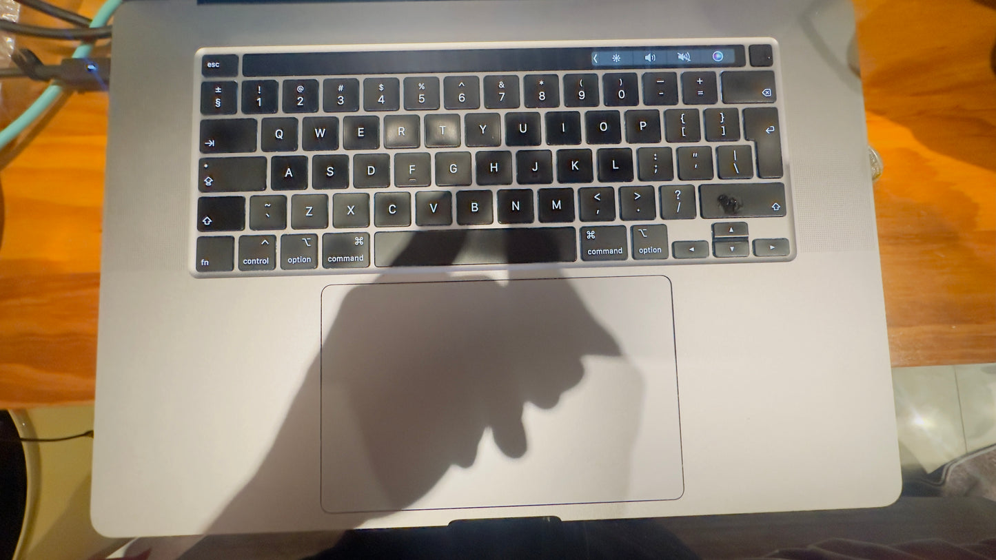 MacBook Pro i9 9th Gen